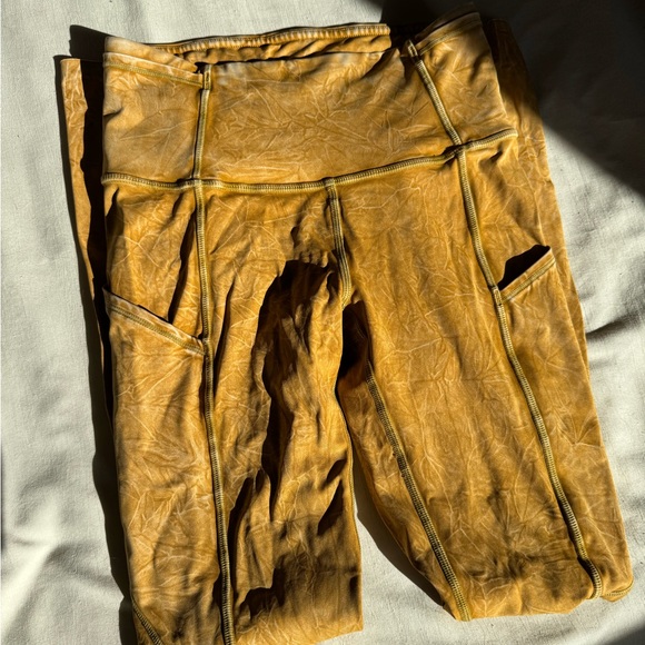 Lululemon Athletic leggings - Picture 4 of 6